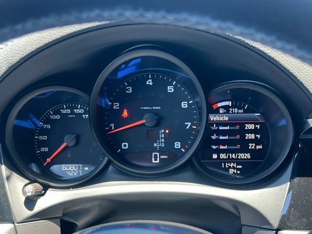 Used 2018 Porsche Macan AWD/4WD image 9