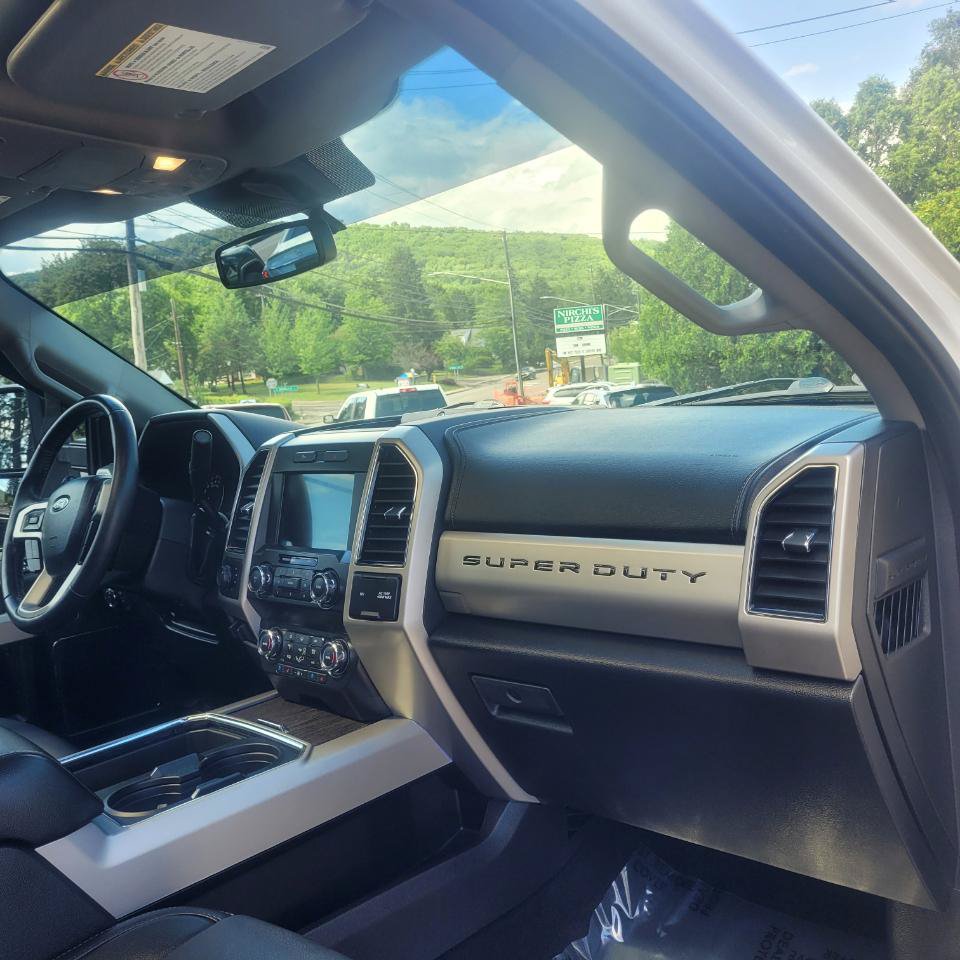 Used 2021 Ford F350 Lariat AWD/4WD image 32