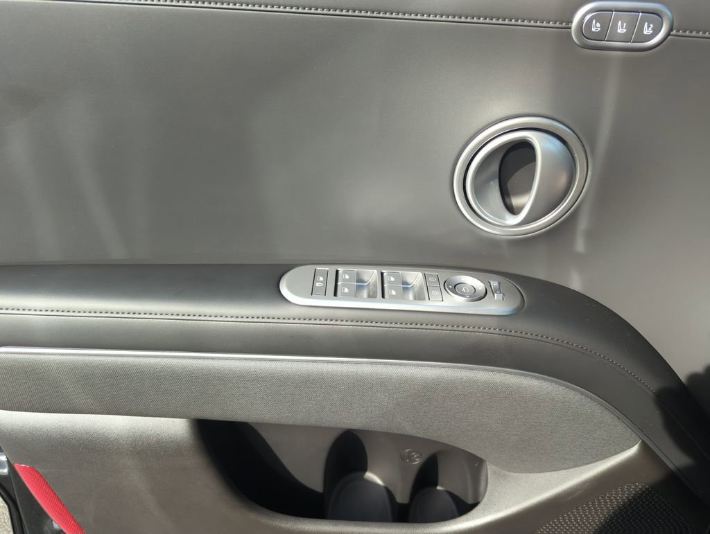 Used 2026 Hyundai Palisade Calligraphy image 17