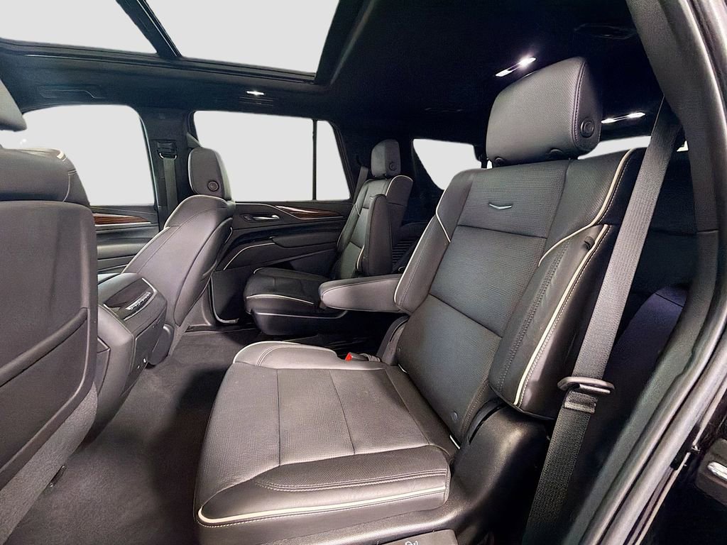 Used 2021 Cadillac Escalade Premium Luxury w/ Driver Assist Tech Package AWD/4WD image 25