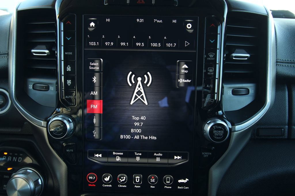 Used 2021 RAM 1500 Laramie image 29