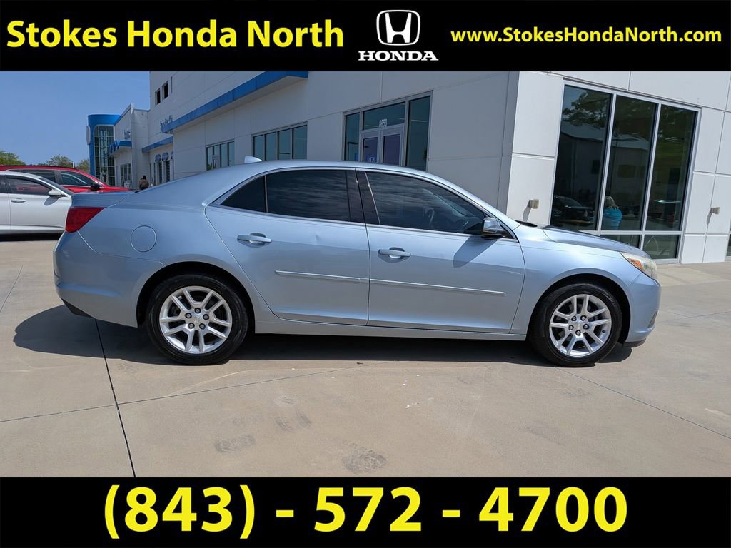 Used 2013 Chevrolet Malibu LT w/ Power Convenience Package image 3