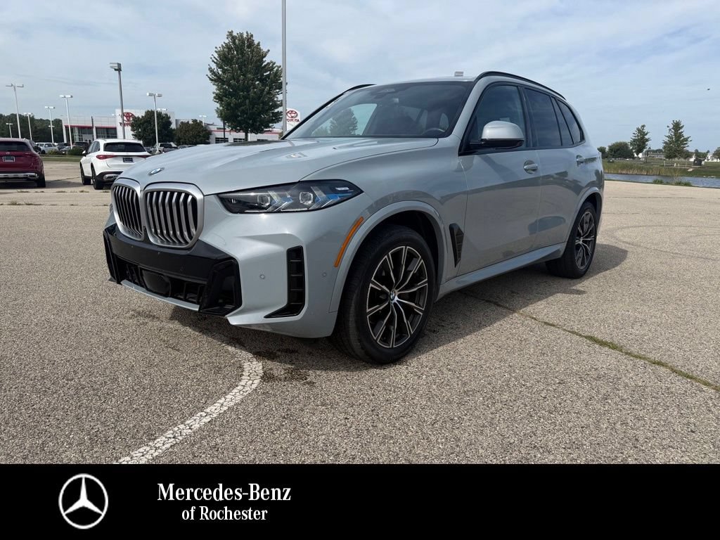Used 2024 BMW X5 xDrive40i w/ M Sport Package