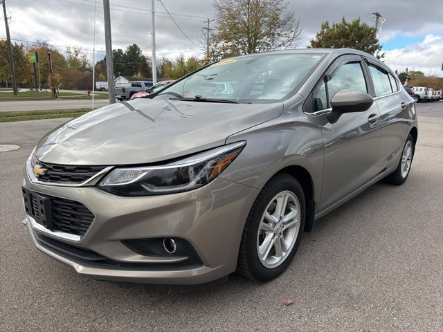 Used 2018 Chevrolet Cruze LT w/ Leather Package image 7
