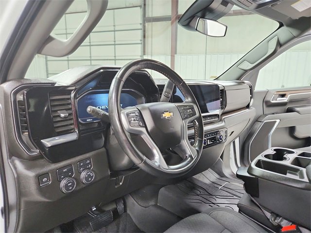 Used 2023 Chevrolet Silverado 1500 LT w/ Safety Package image 18