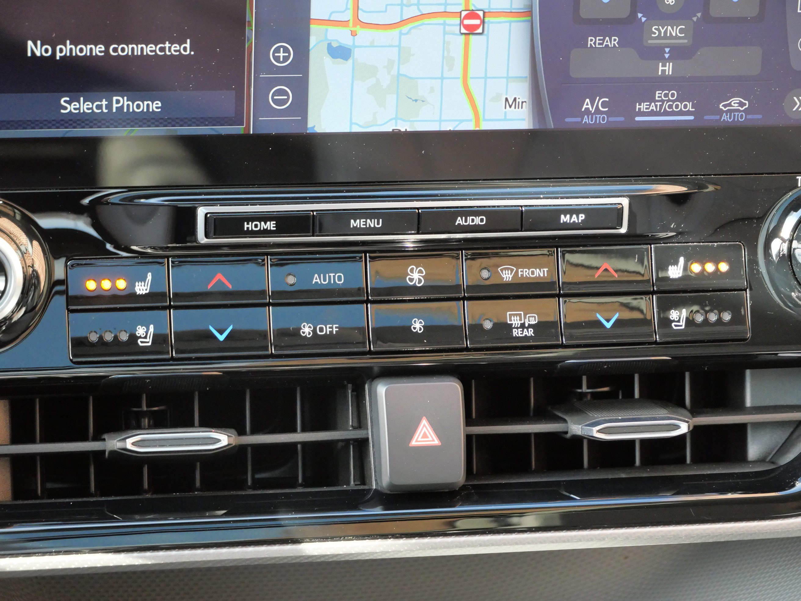 Used 2020 Toyota Highlander Platinum image 18