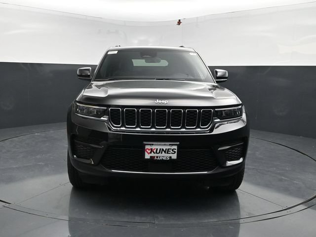 New 2026 Jeep Grand Cherokee Laredo X AWD/4WD image 2