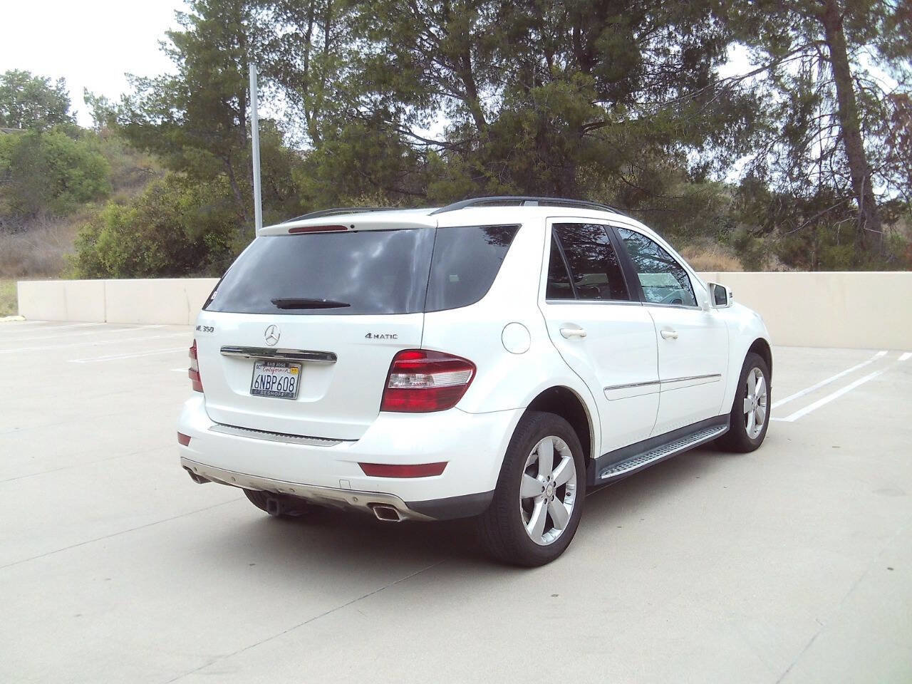 Used 2011 Mercedes-Benz ML 350 4MATIC image 9