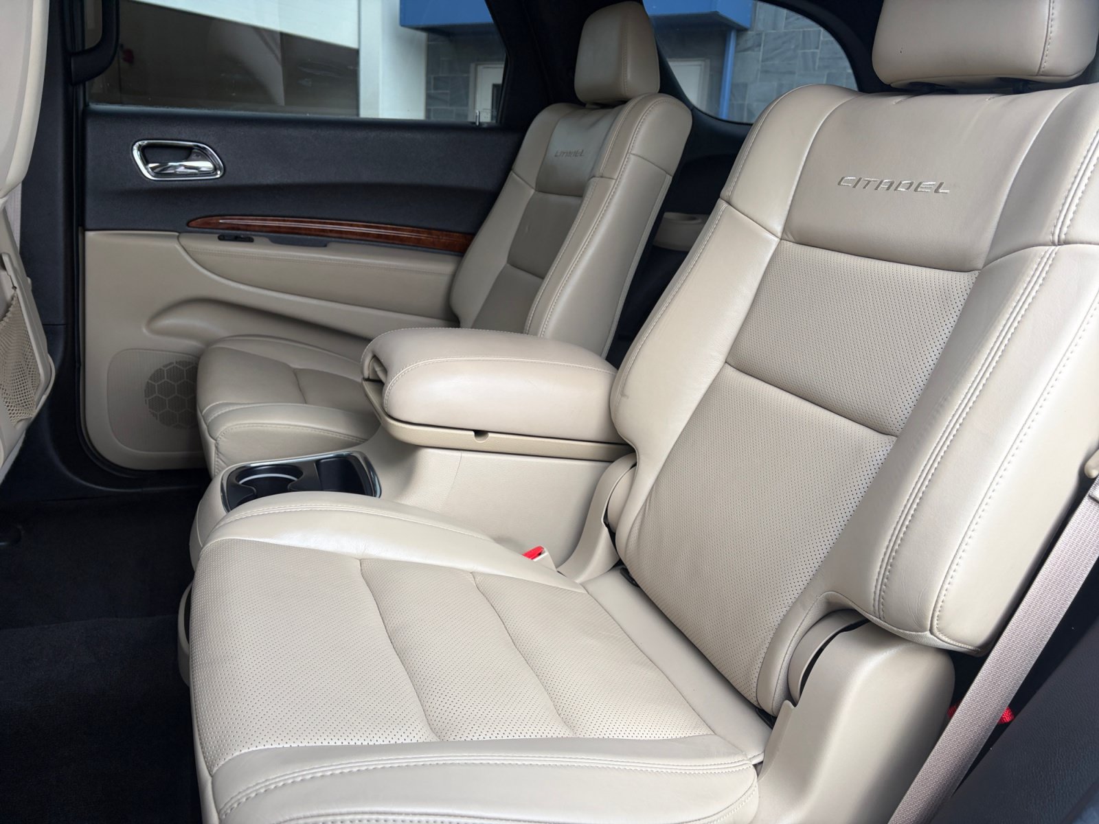 Used 2014 Dodge Durango Citadel w/ Technology Group RWD image 26