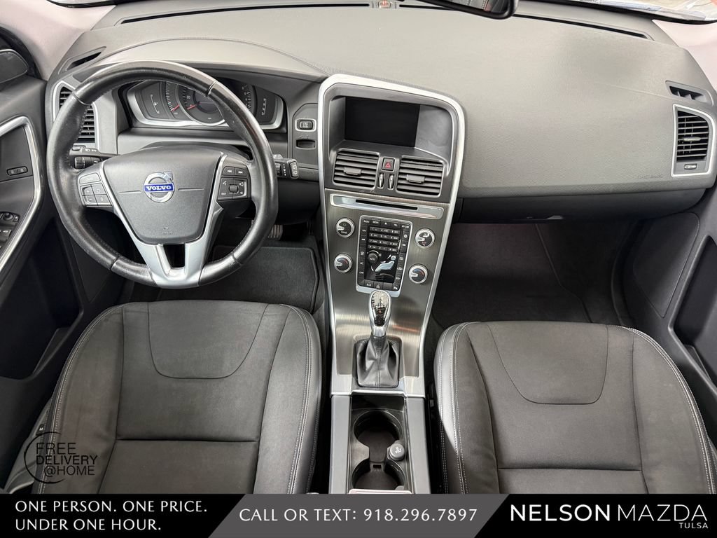 Used 2016 Volvo XC60 T5 w/ Proximity Package FWD image 44