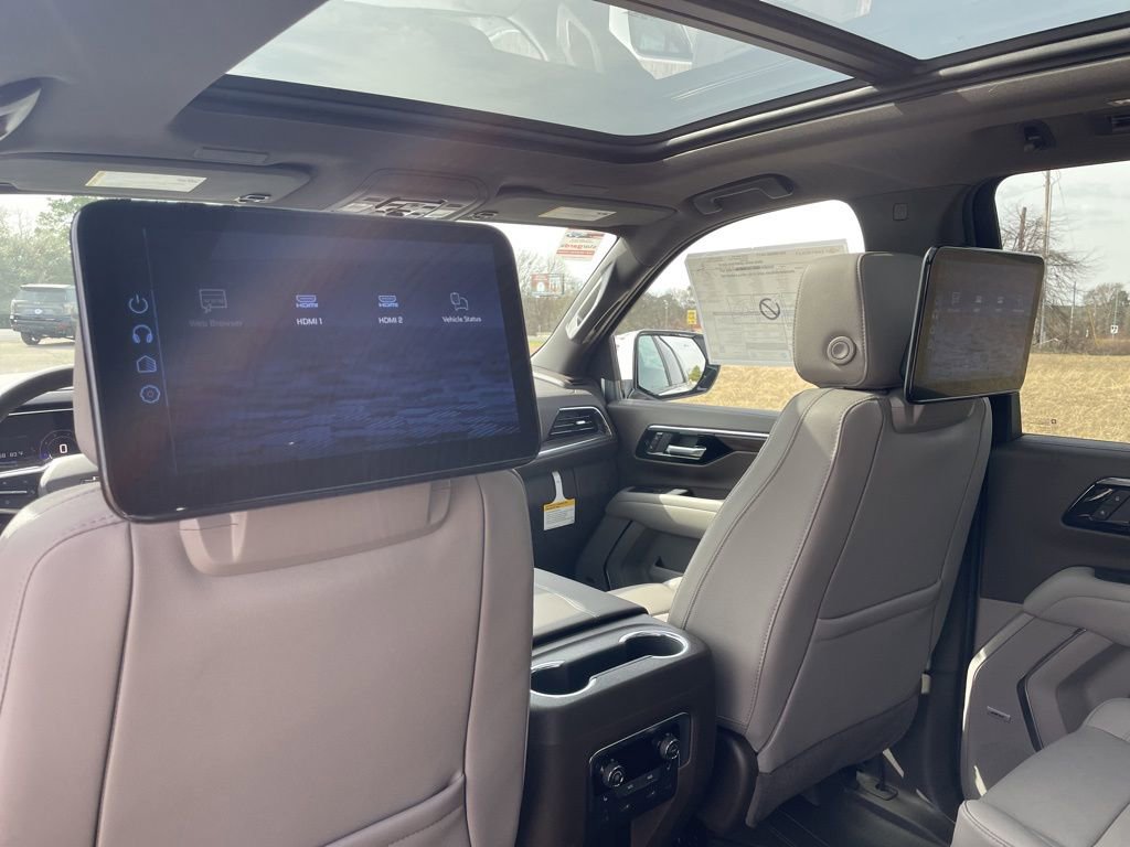 New 2026 Chevrolet Suburban Z71 w/ Z71 Off-Road Package image 29