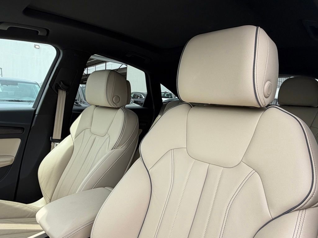 Used 2024 Audi Q5 2.0T Premium Plus w/ Premium Plus Package image 22