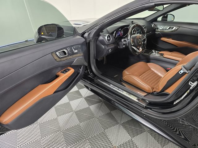 Used 2017 Mercedes-Benz SL 450 image 18