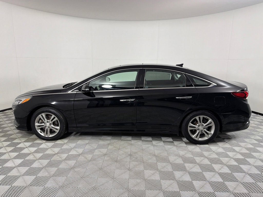 Used 2018 Hyundai Sonata Limited w/ Limited Ultimate Package 03 FWD image 6