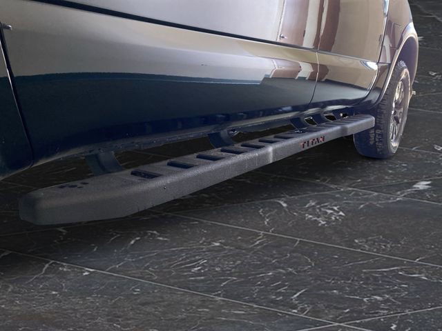 Used 2023 Nissan Titan PRO-4X w/ Pro-4x Convenience Package image 40