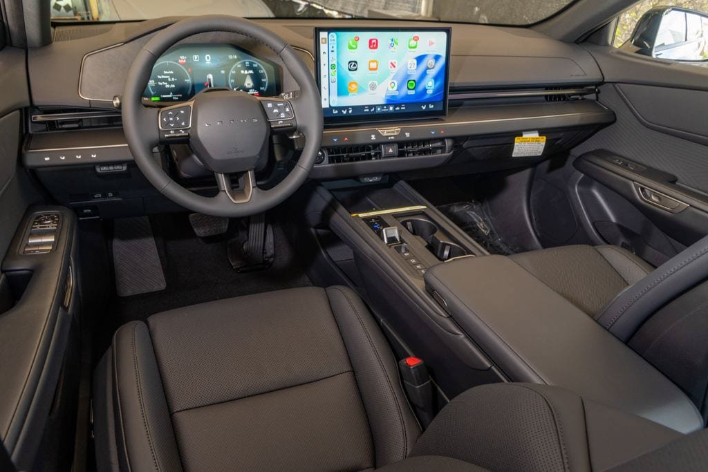 New 2026 Lexus ES 350h AWD image 11