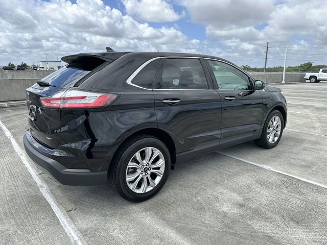 Used 2024 Ford Edge Titanium image 33