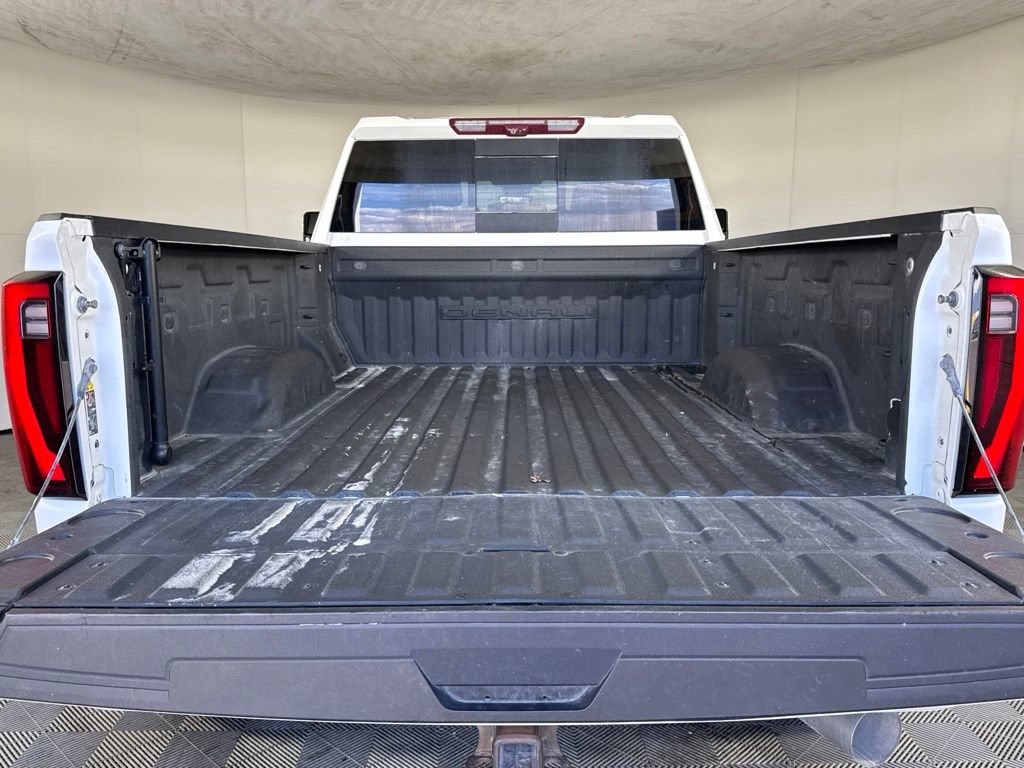 Used 2024 GMC Sierra 3500 Denali w/ Denali Reserve Package AWD/4WD image 42