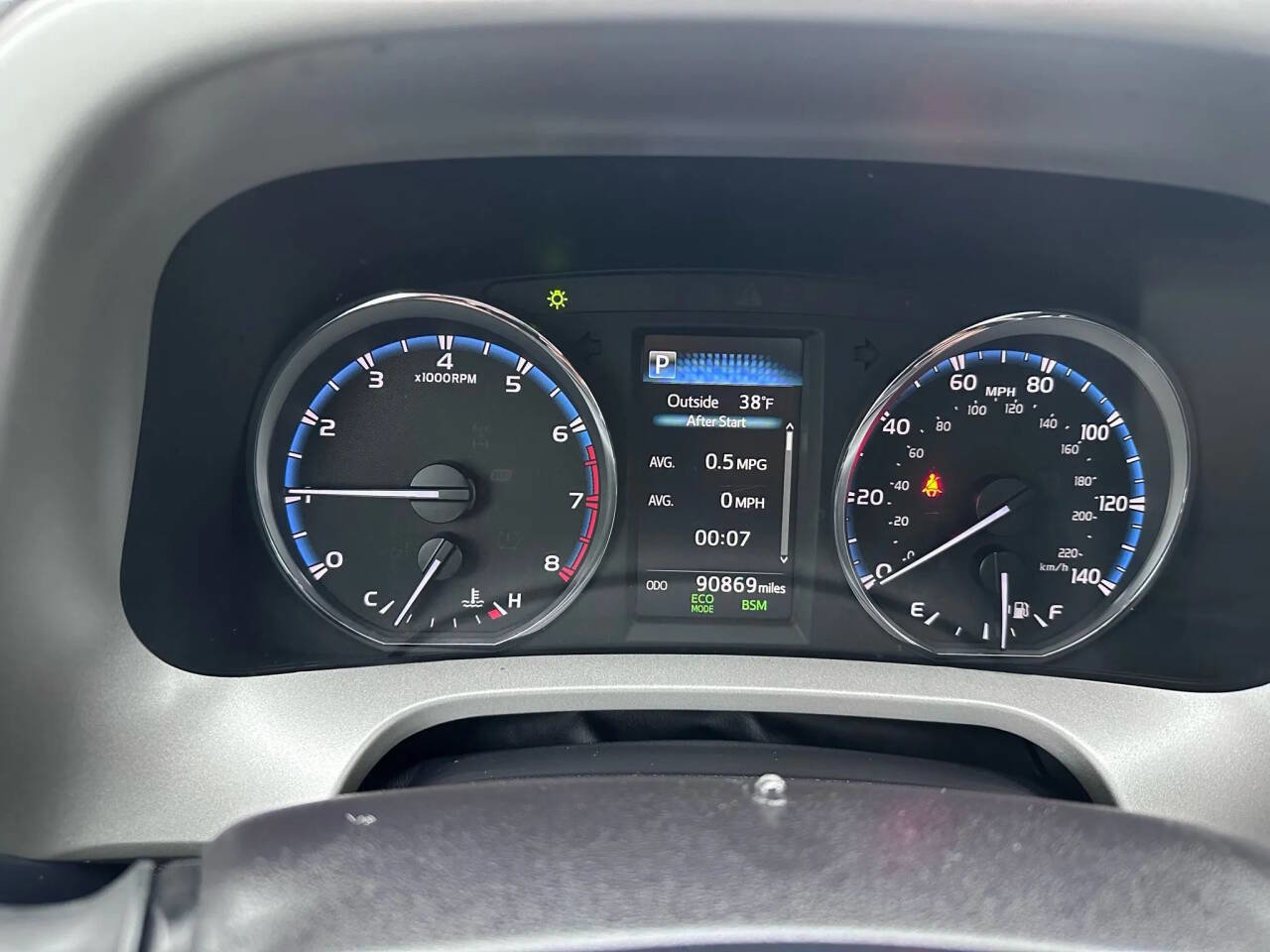 Used 2018 Toyota RAV4 Limited image 19