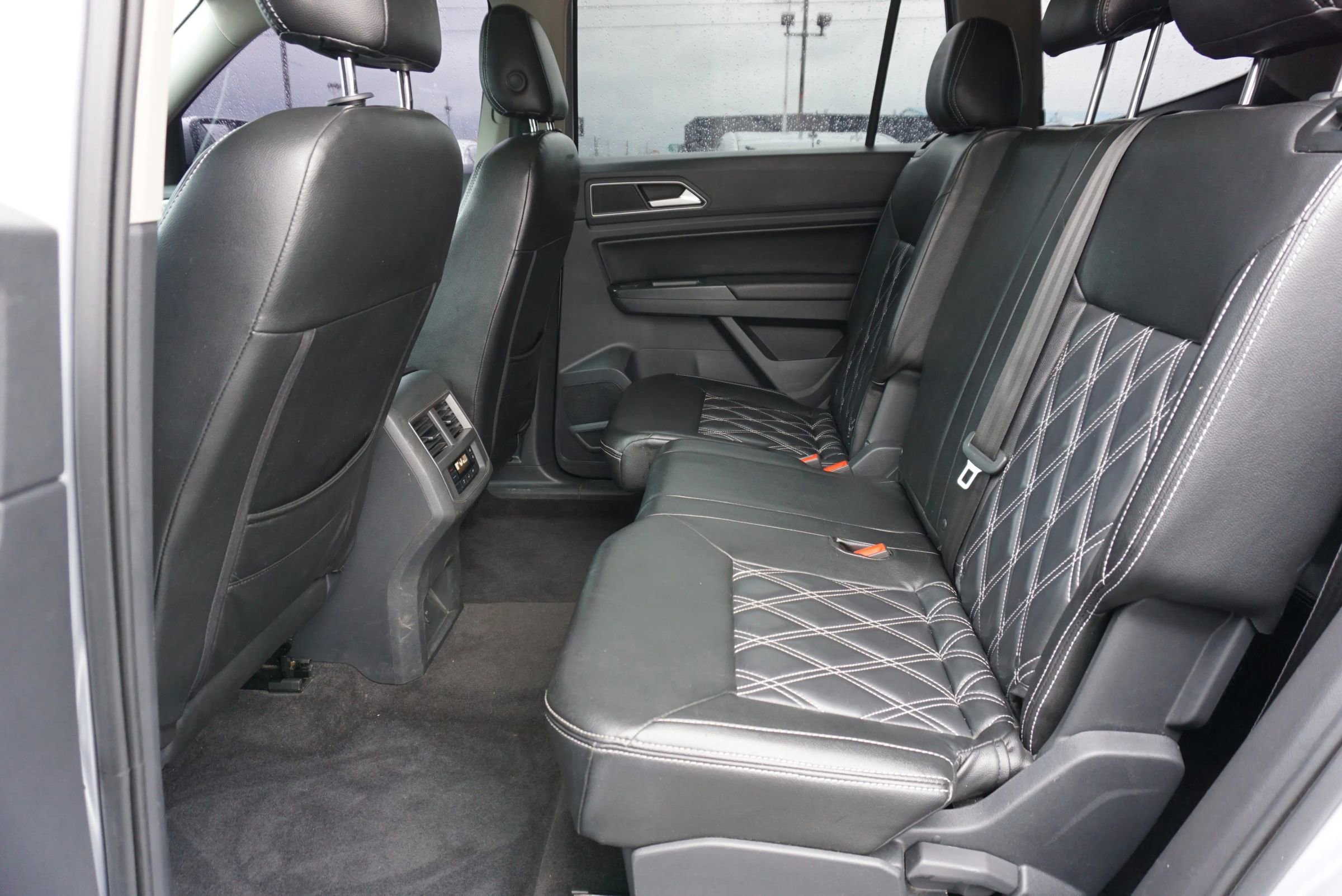 Used 2018 Volkswagen Atlas Launch Edition image 19