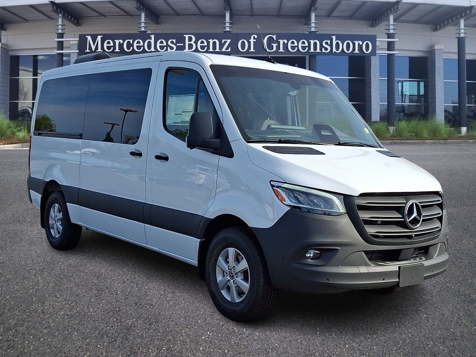 New 2026 Mercedes-Benz Sprinter 2500 image 2