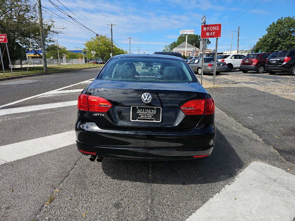 Used 2013 Volkswagen Jetta S image 6