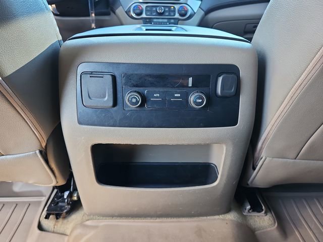 Used 2018 Chevrolet Tahoe LS w/ All-Season Package image 32