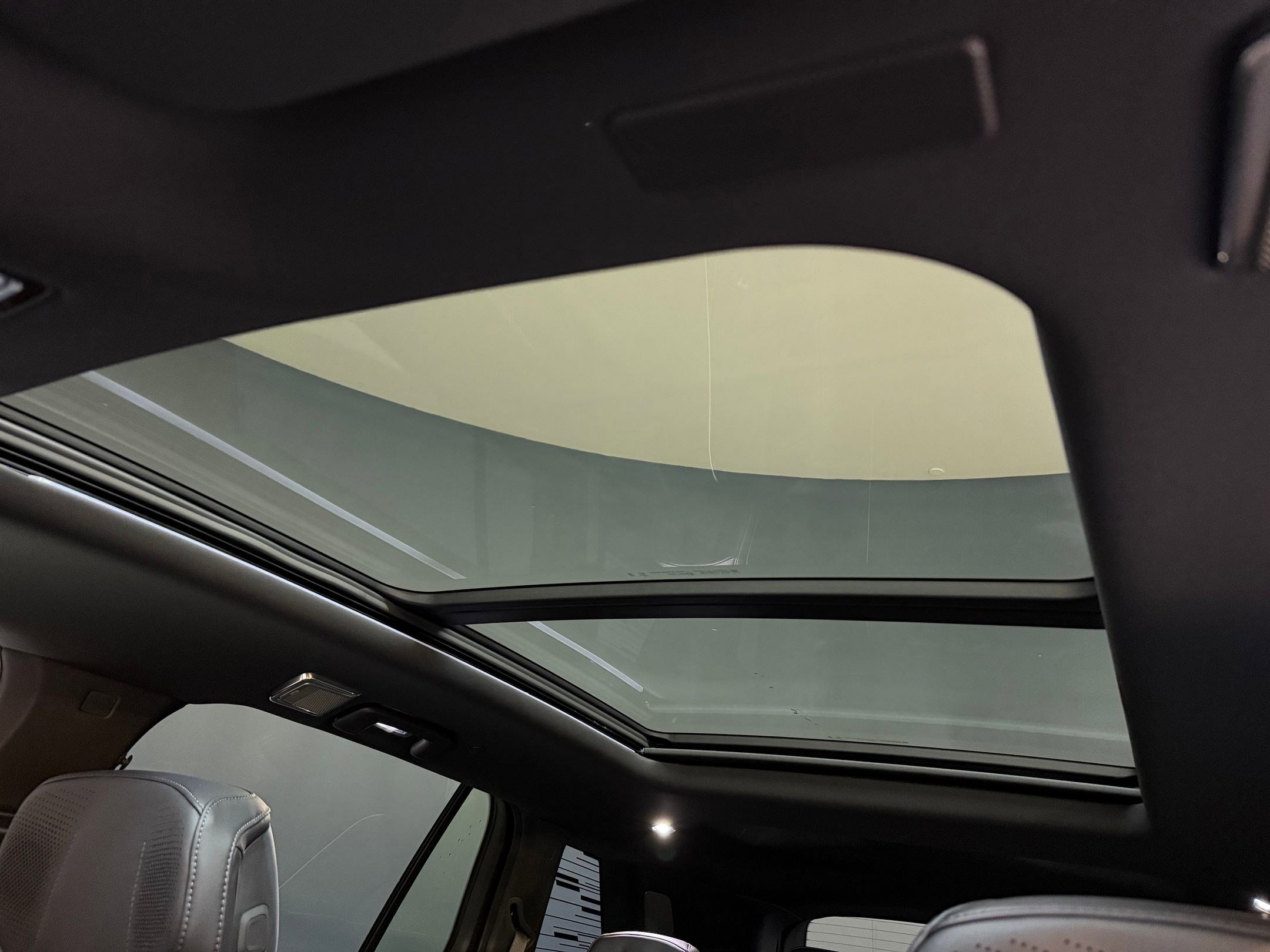 New 2026 Cadillac Vistiq Luxury image 14