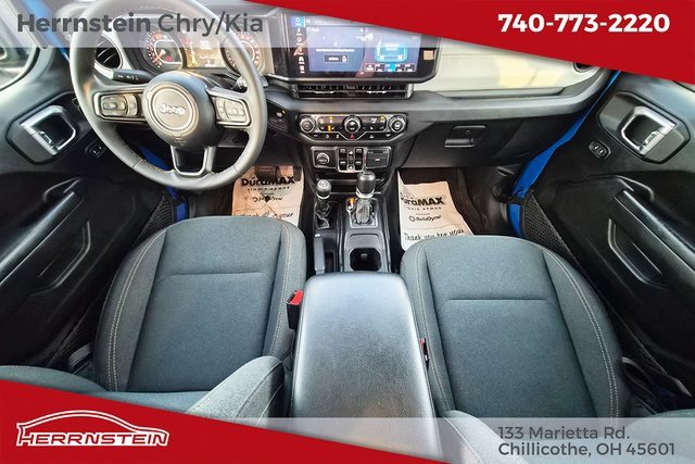 Used 2024 Jeep Wrangler Sport S image 12