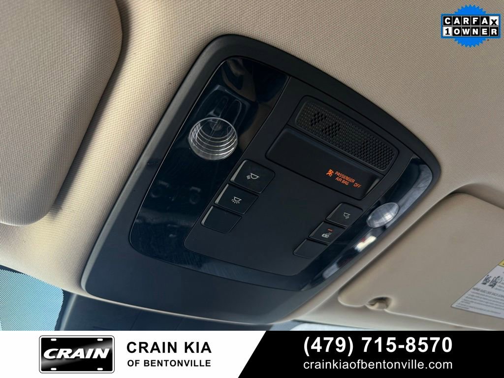 Used 2022 Kia Carnival LX FWD image 21