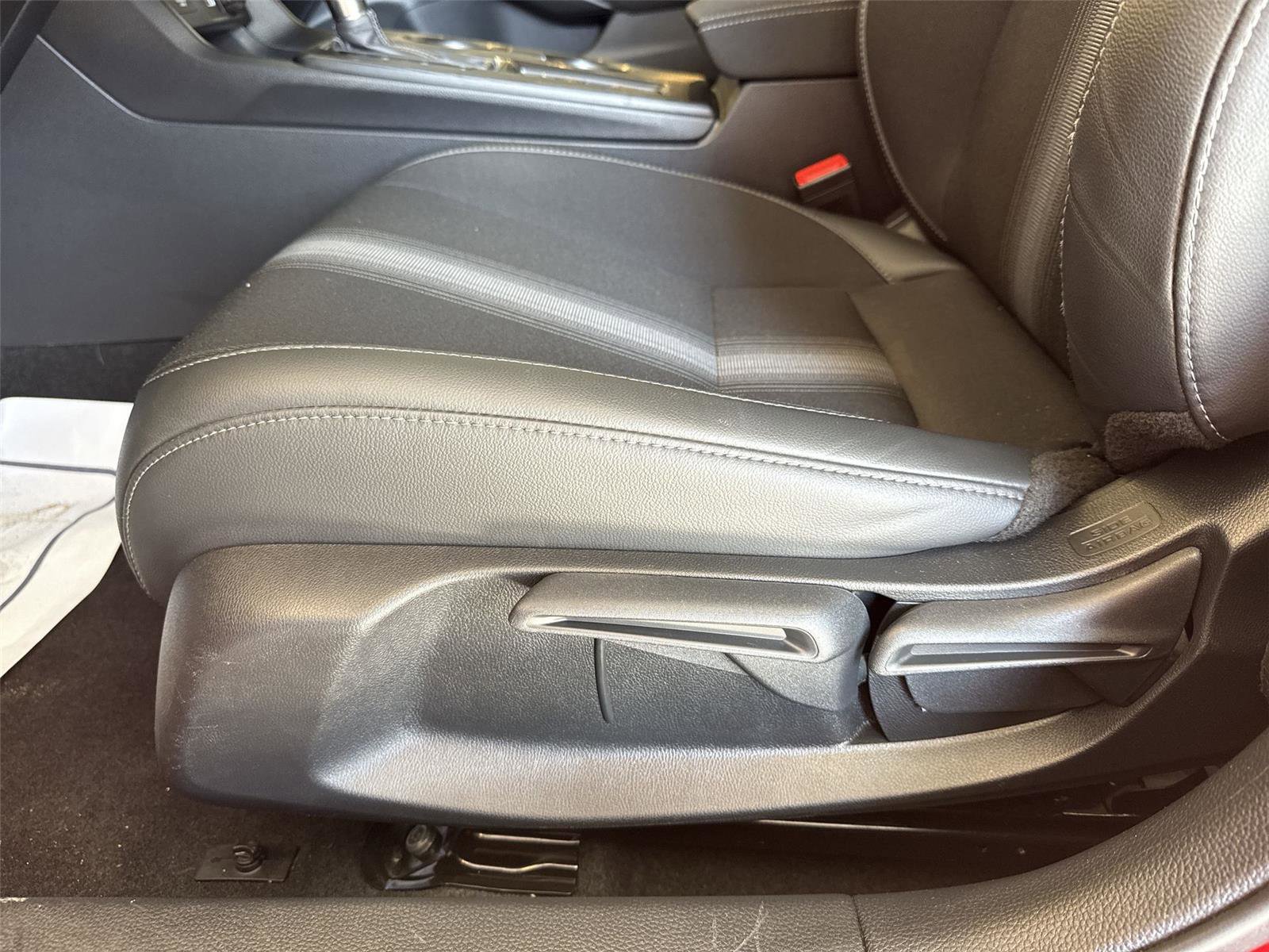 Used 2024 Honda Civic Sport image 14