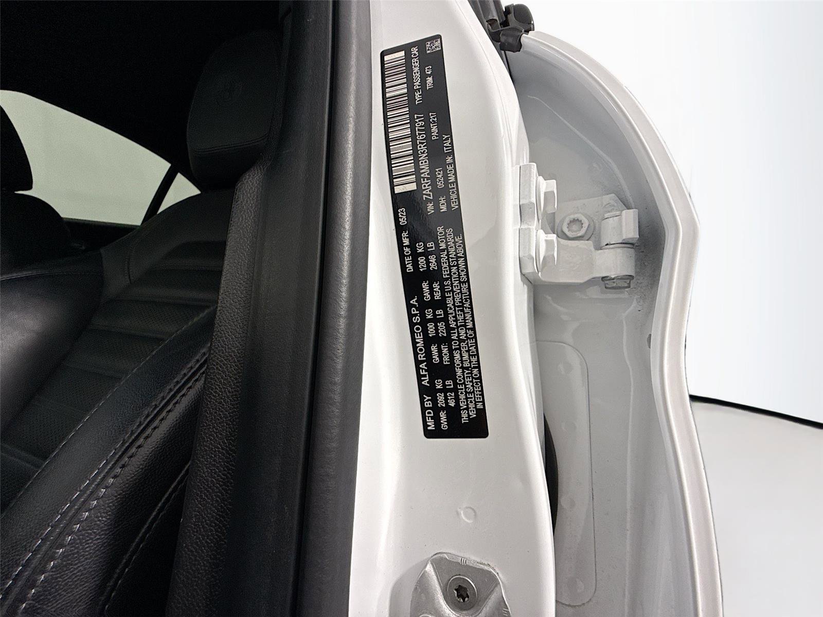 Used 2024 Alfa Romeo Giulia Veloce image 37