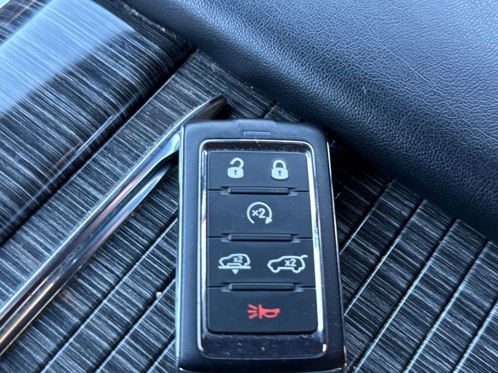 Used 2022 Jeep Wagoneer Series III w/ Convenience Group I image 20