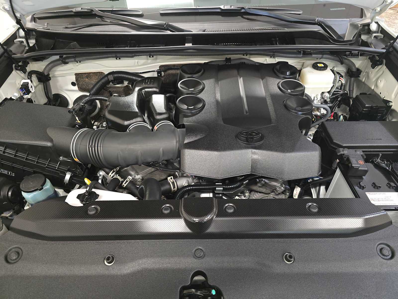 Certified 2023 Toyota 4Runner Limited AWD/4WD image 9