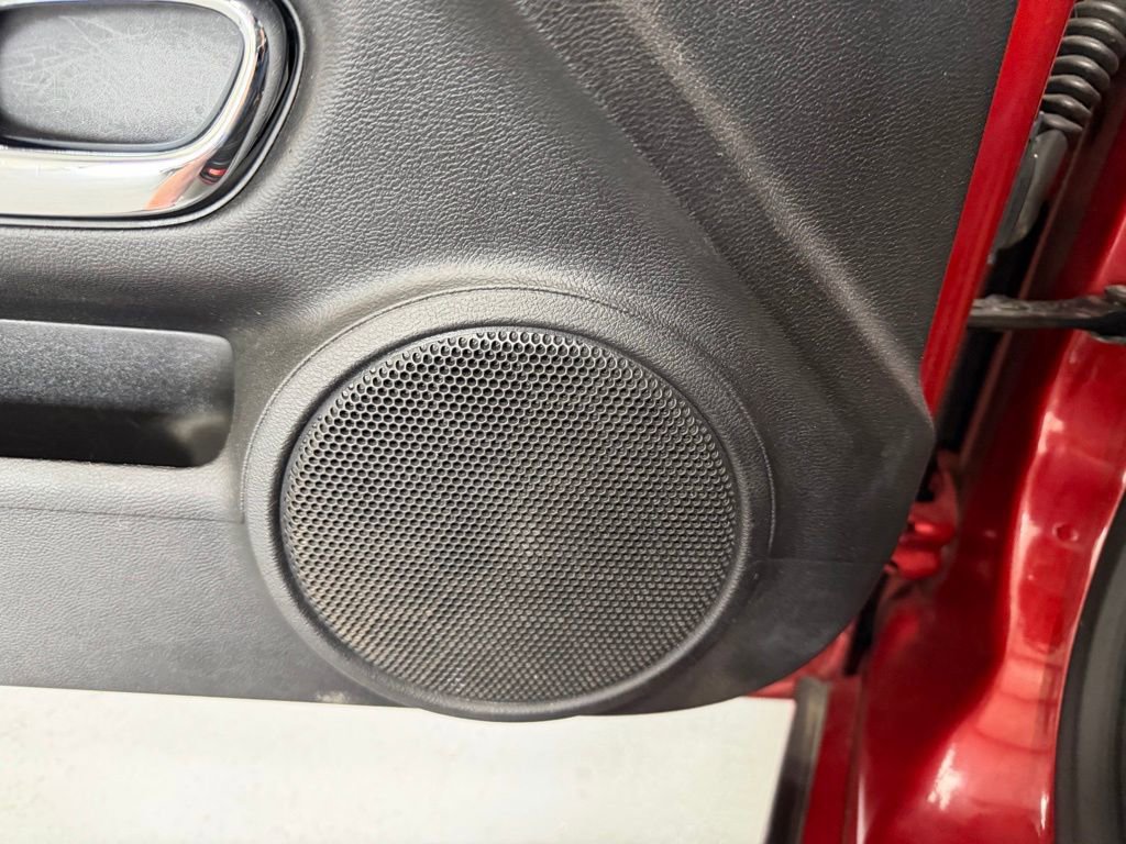 Used 2015 Chevrolet Camaro LT image 16