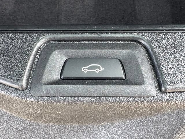 Used 2026 BMW X5 xDrive40i AWD/4WD image 36