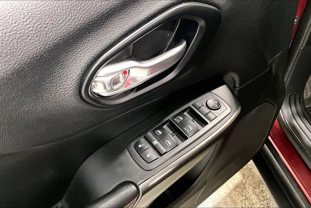 Used 2021 Jeep Cherokee Trailhawk w/ Sun & Sound Group image 35