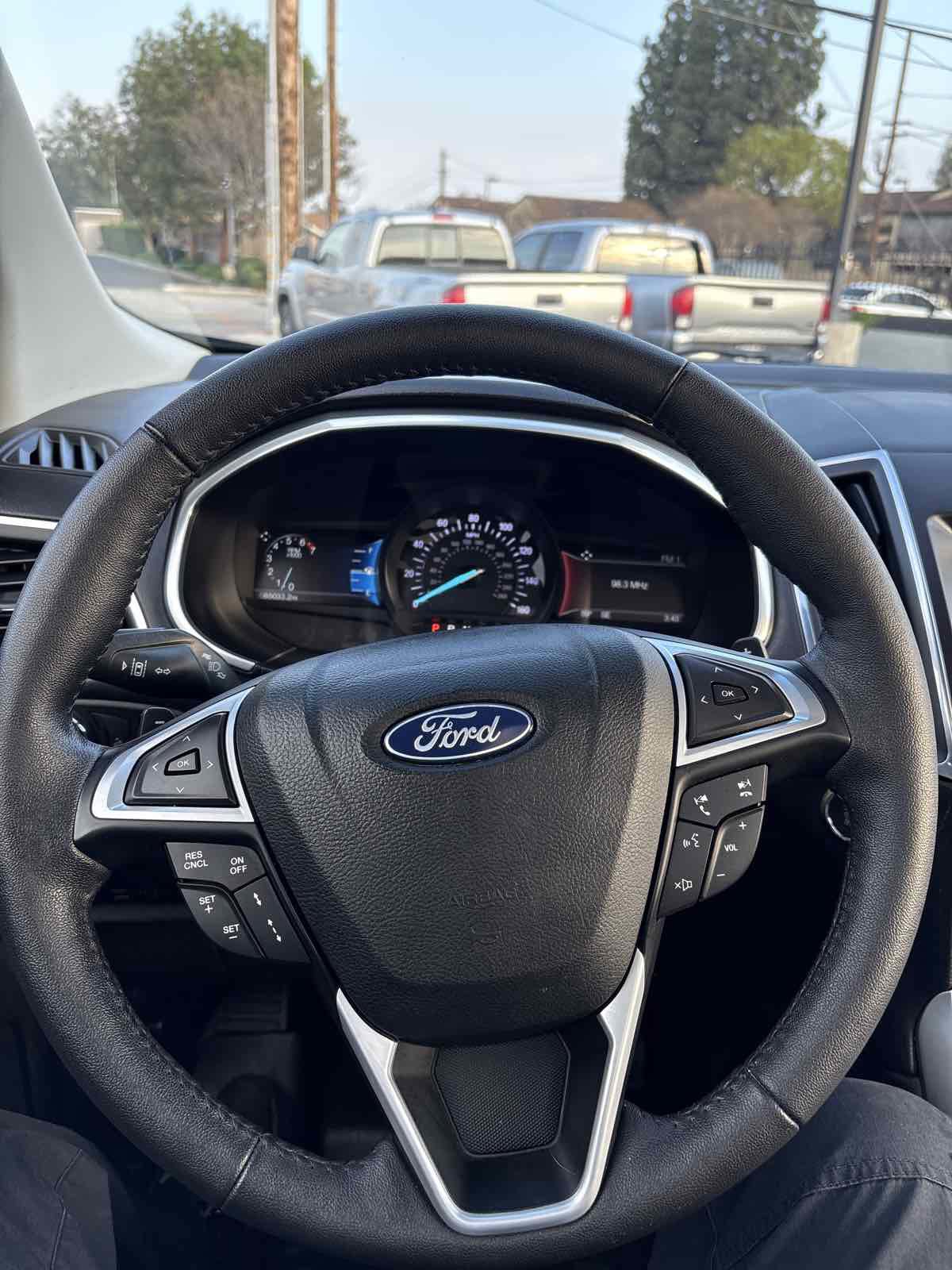 Used 2018 Ford Edge Titanium w/ Equipment Group 302A image 18