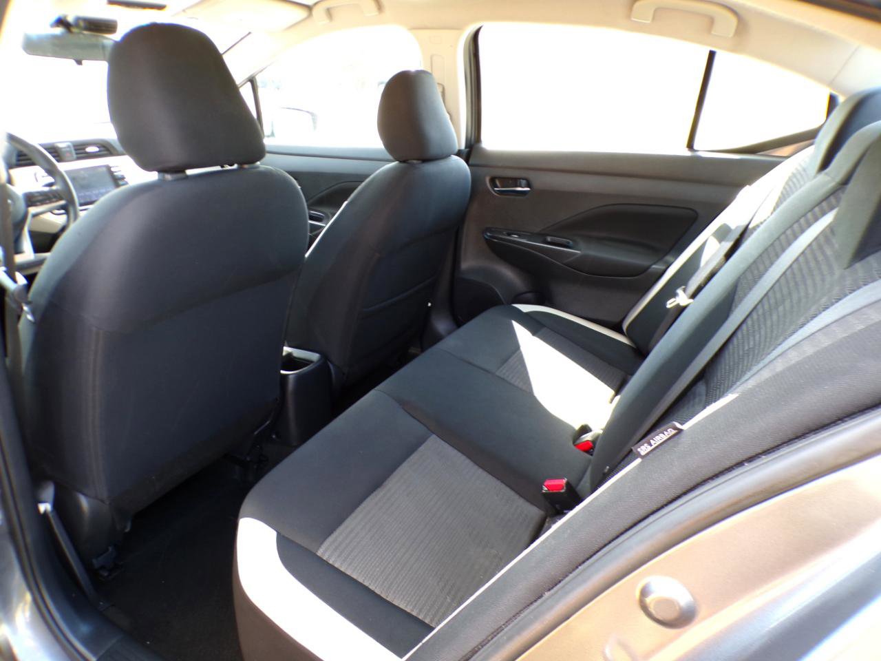 Used 2022 Nissan Versa SV w/ Trunk Package image 32