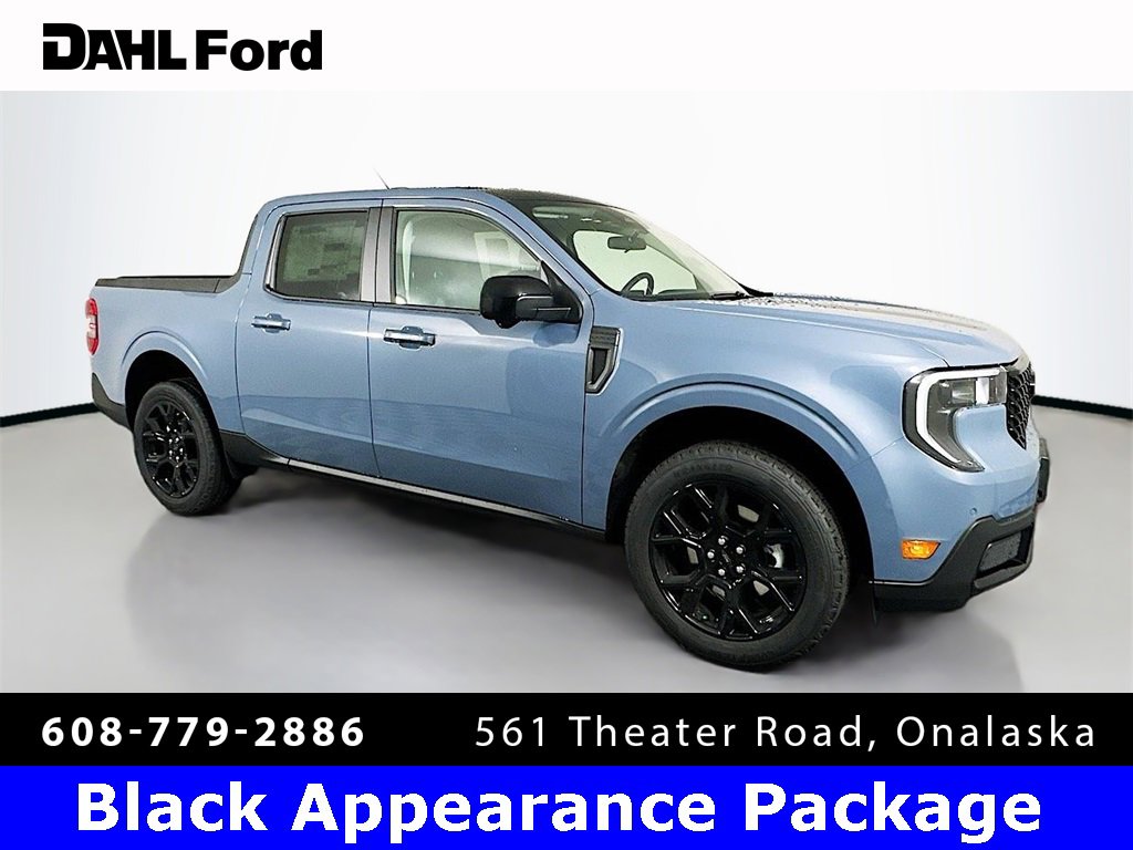 New 2025 Ford Maverick Lariat w/ Black Appearance Package