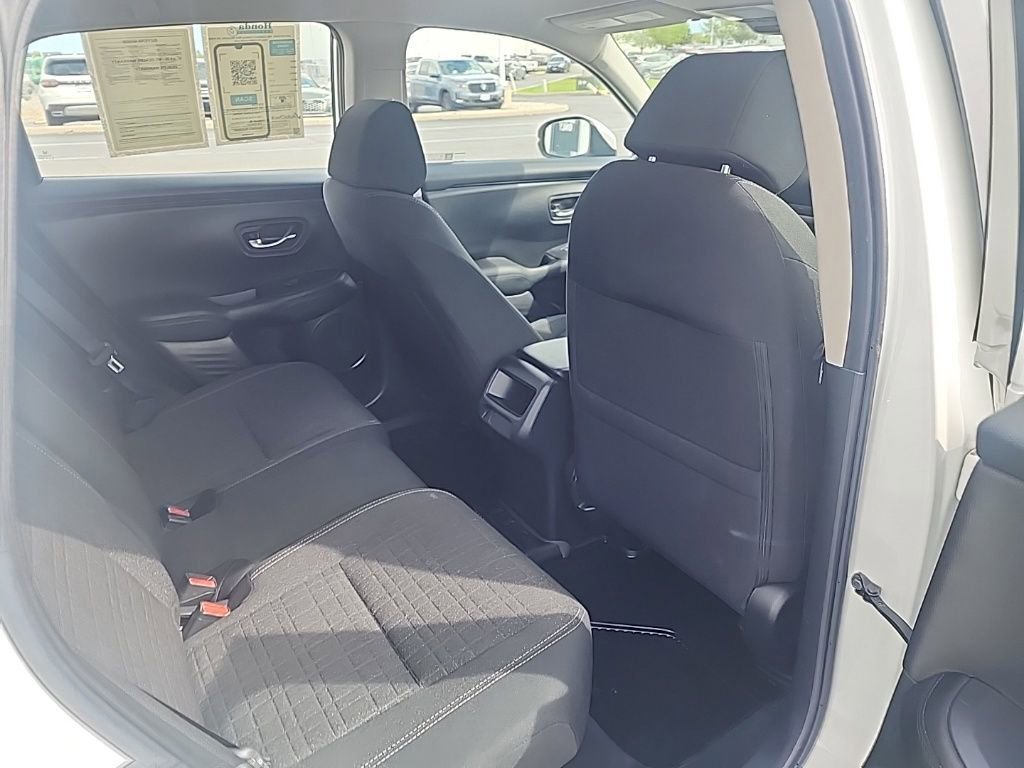 Certified 2023 Honda HR-V LX image 29