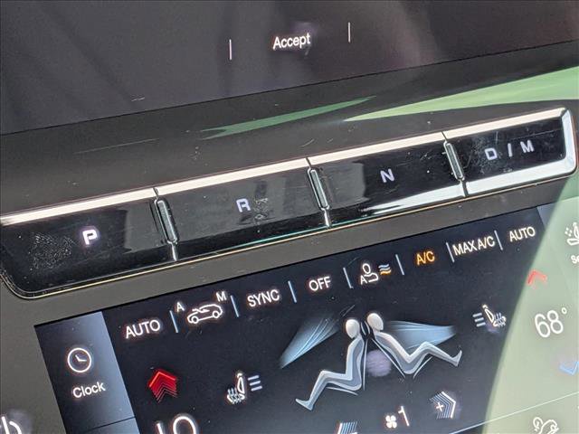 Used 2024 Maserati Grecale GT image 12