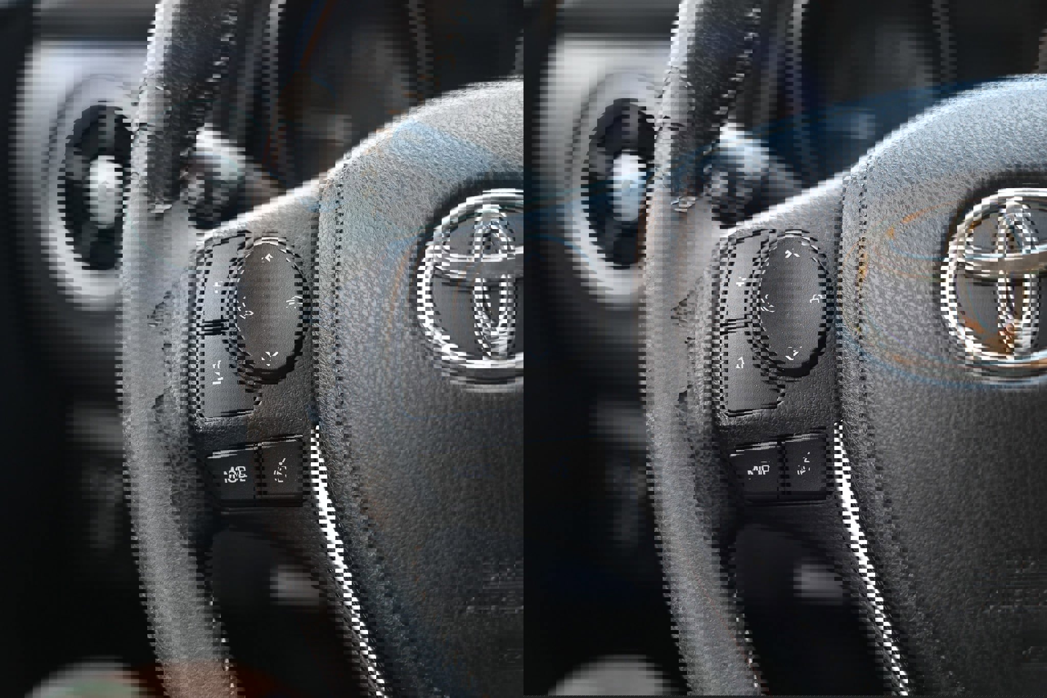 Used 2017 Toyota Corolla iM image 30