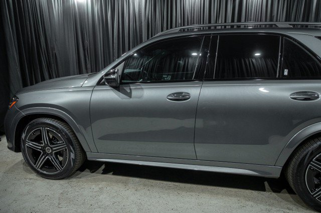 New 2026 Mercedes-Benz GLE 580 4MATIC image 5