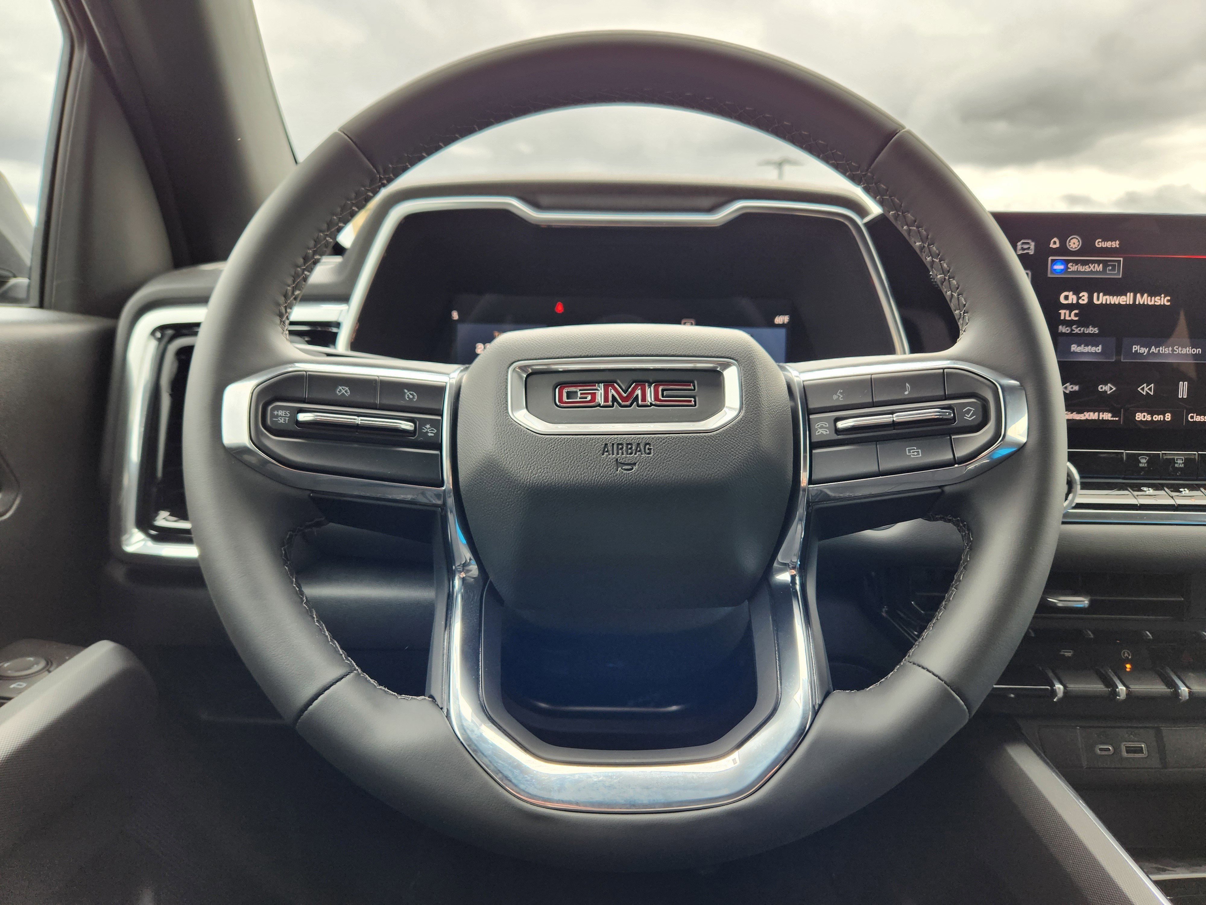 New 2025 GMC Canyon Elevation image 12