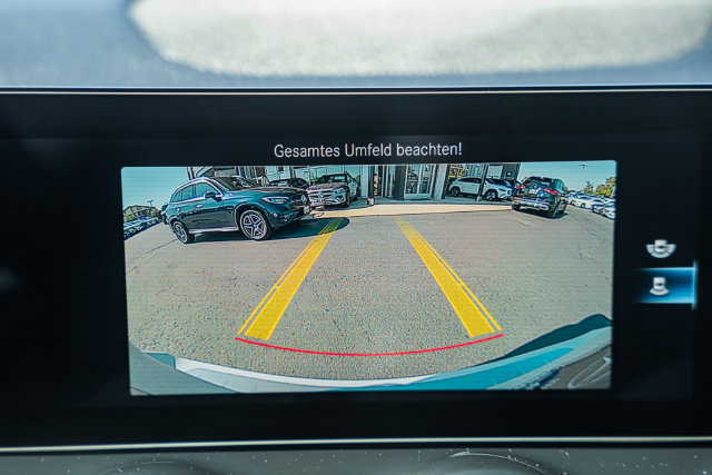 Used 2022 Mercedes-Benz GLB 35 AMG 4MATIC image 43