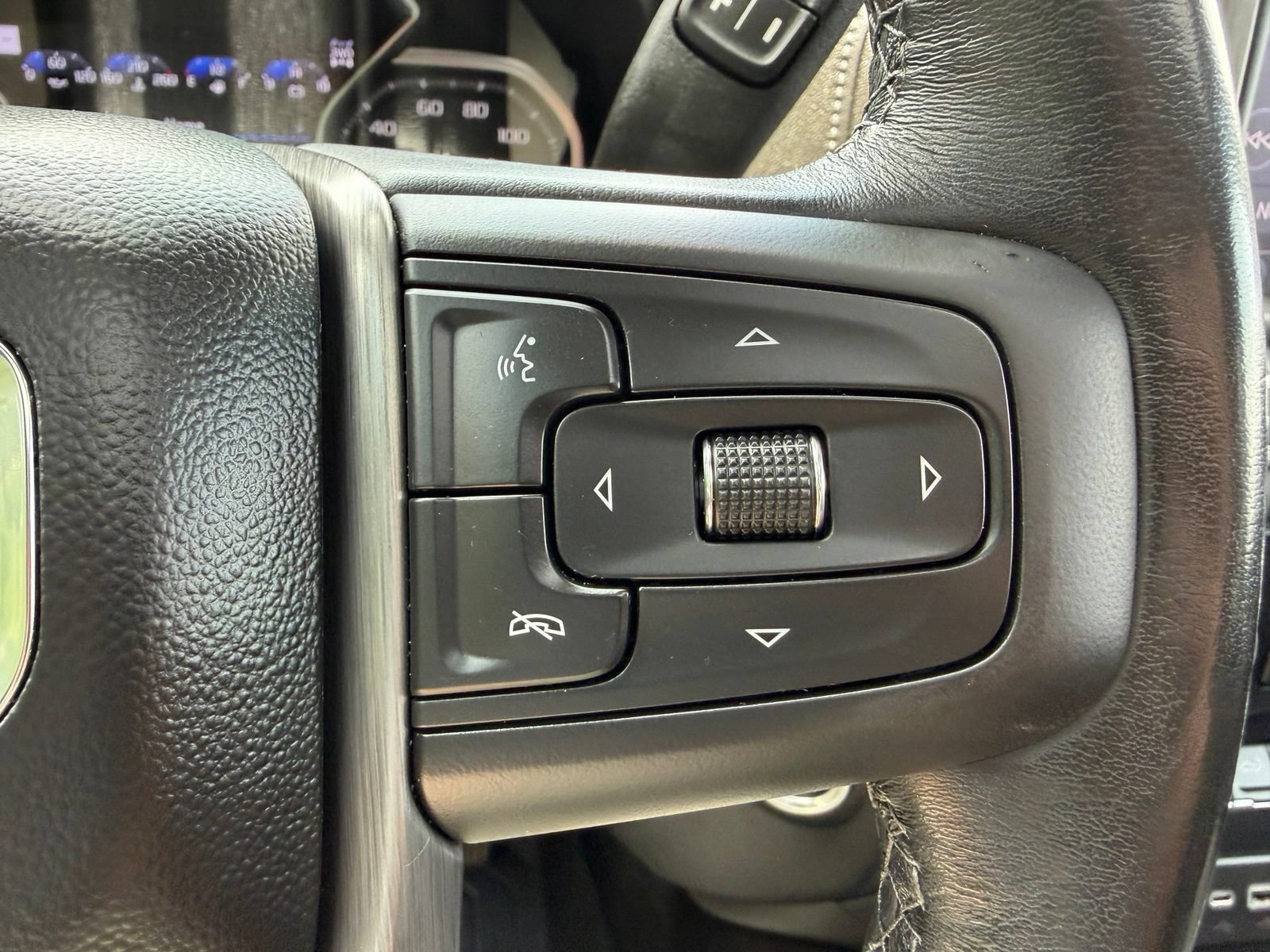 Used 2022 GMC Sierra 1500 Denali w/ Denali Premium Package AWD/4WD image 15
