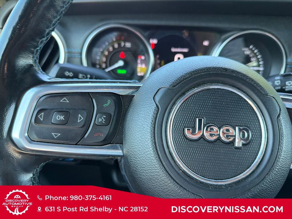 Used 2022 Jeep Wrangler Unlimited Rubicon 4xe w/ Cold Weather Group AWD/4WD image 26