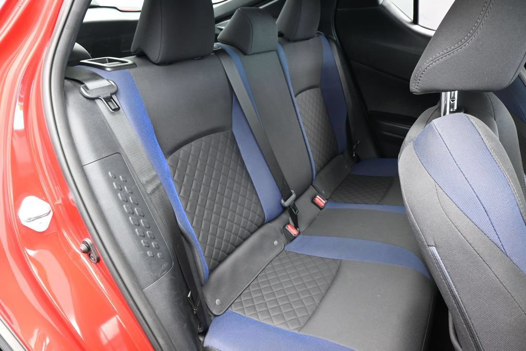 Used 2021 Toyota C-HR XLE FWD image 43