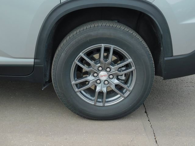 Used 2025 GMC Acadia Elevation image 10